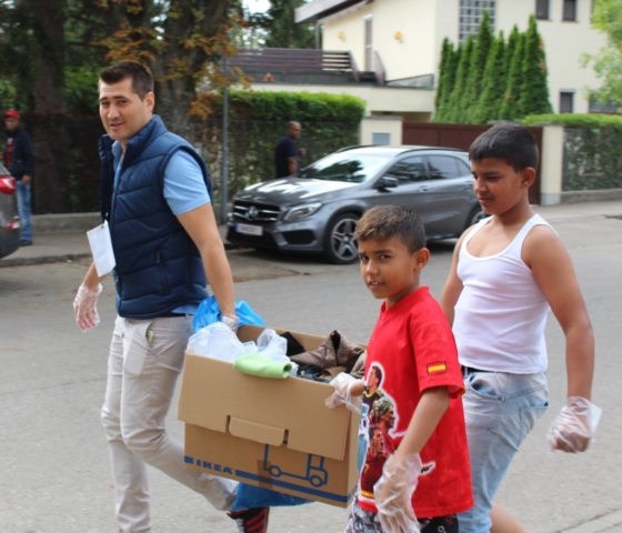 11221568_880476728694937_6884496982492360286_o